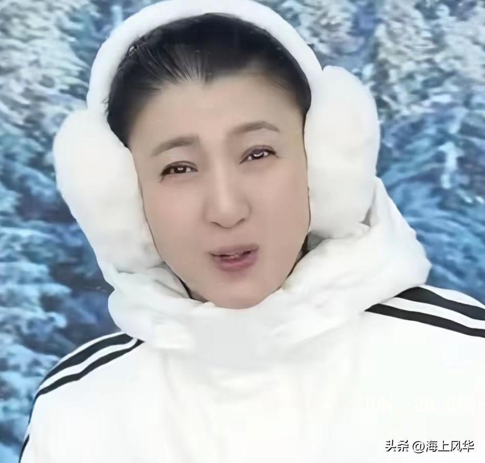 闫学晶冲上了热搜，让人没有想到的是，这次爆出了起诉的那些造谣人已经被行政拘留了，