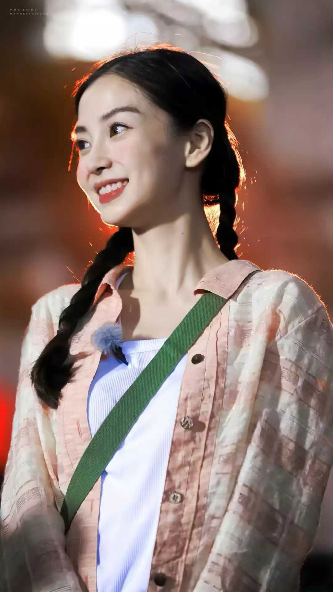 angelababy angelababy 一万份的欢喜，每一份都与你有关，世界
