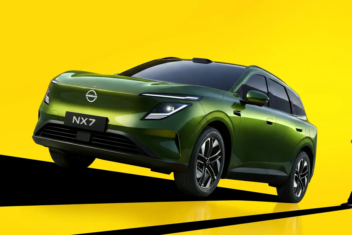 日产NX7 