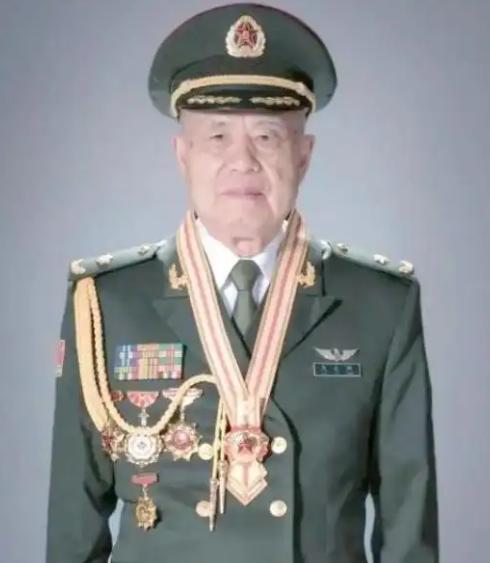 国外军事专家推算，美俄一旦开战，全球可能死亡50亿人，但如果战争发生在中美之间，