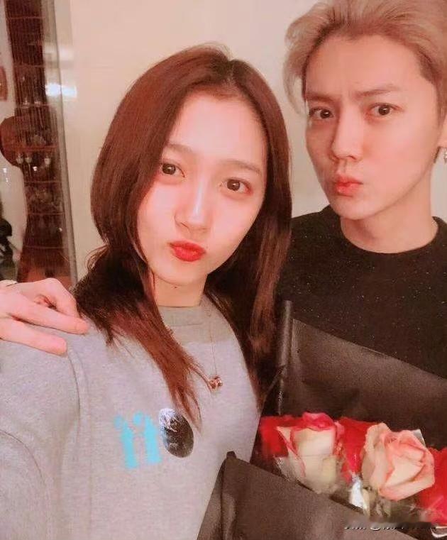 1月5日，有业内夸赞关晓彤，在鹿晗司晓迪一事上做的很体面，如果关晓彤此时发声，哪