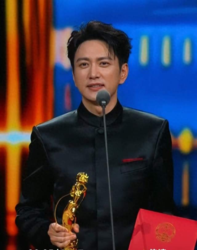一段感言圈粉全网！王仁君飞天奖发言，给内娱好好上了一课
