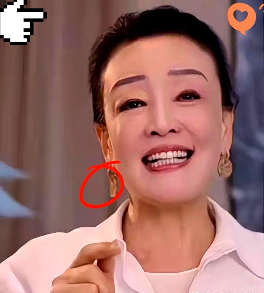 这事真不是外人以为的“婆媳那点矛盾”，说白了，张兰的心思早就摆明了。
儿子汪小菲