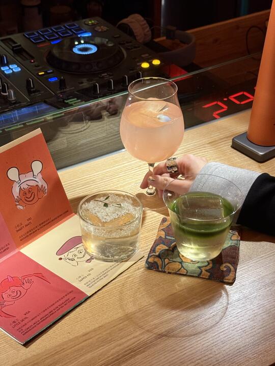 🍸上海4️⃣家好玩的bar….🎨👯‍♀️🪆