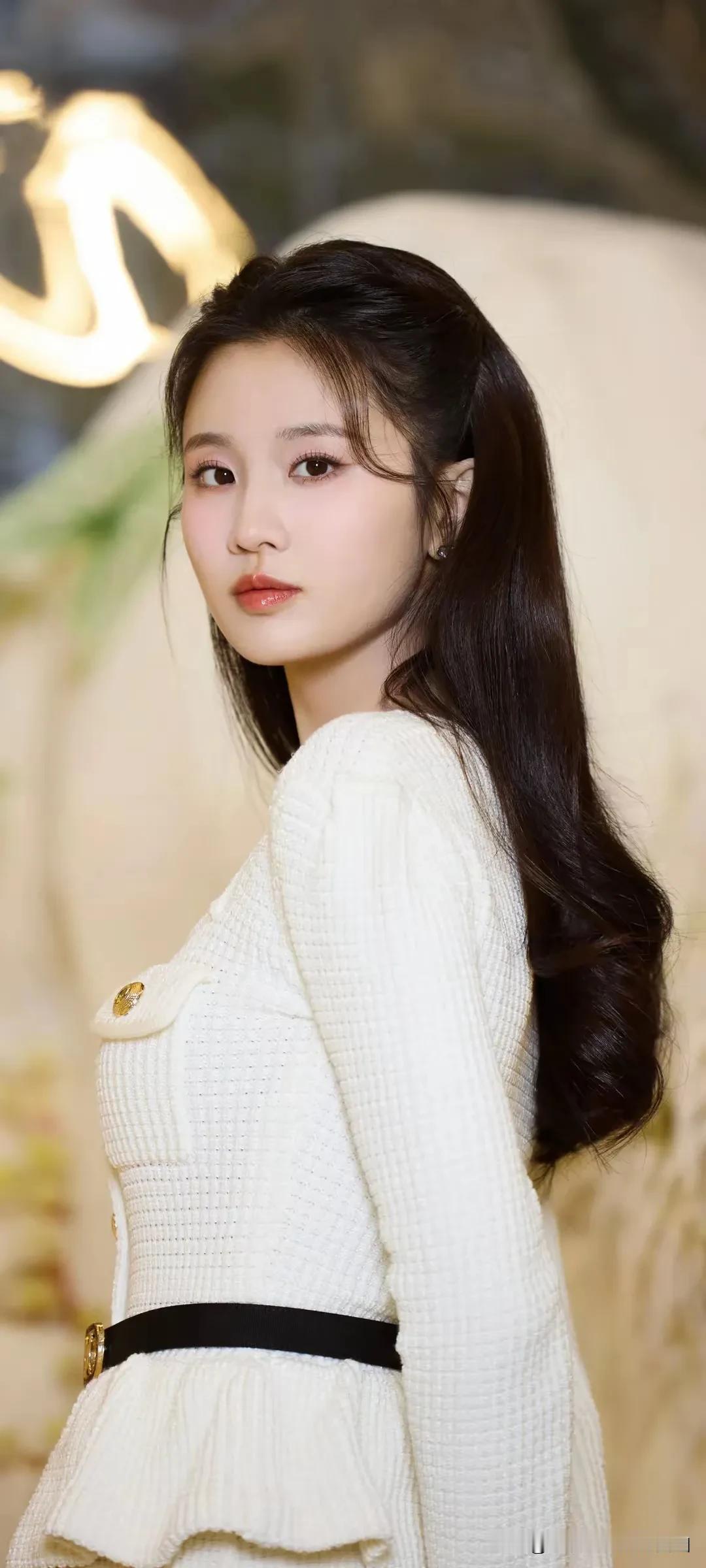 张慧雯美图分享赵露思时尚写真 最美女星赵露思 赵露思美！ 可爱性感赵露思 赵露思
