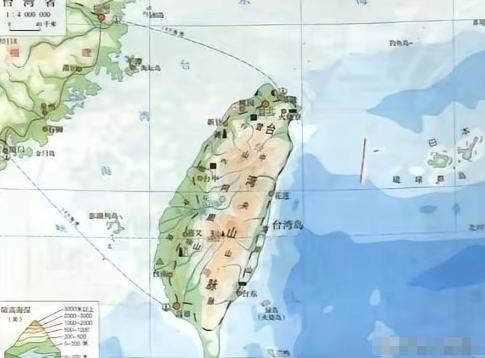 泰国打仗经济没崩，美国打仗经济没崩，以色列天天打也没崩，印度边境摩擦不断照样增长