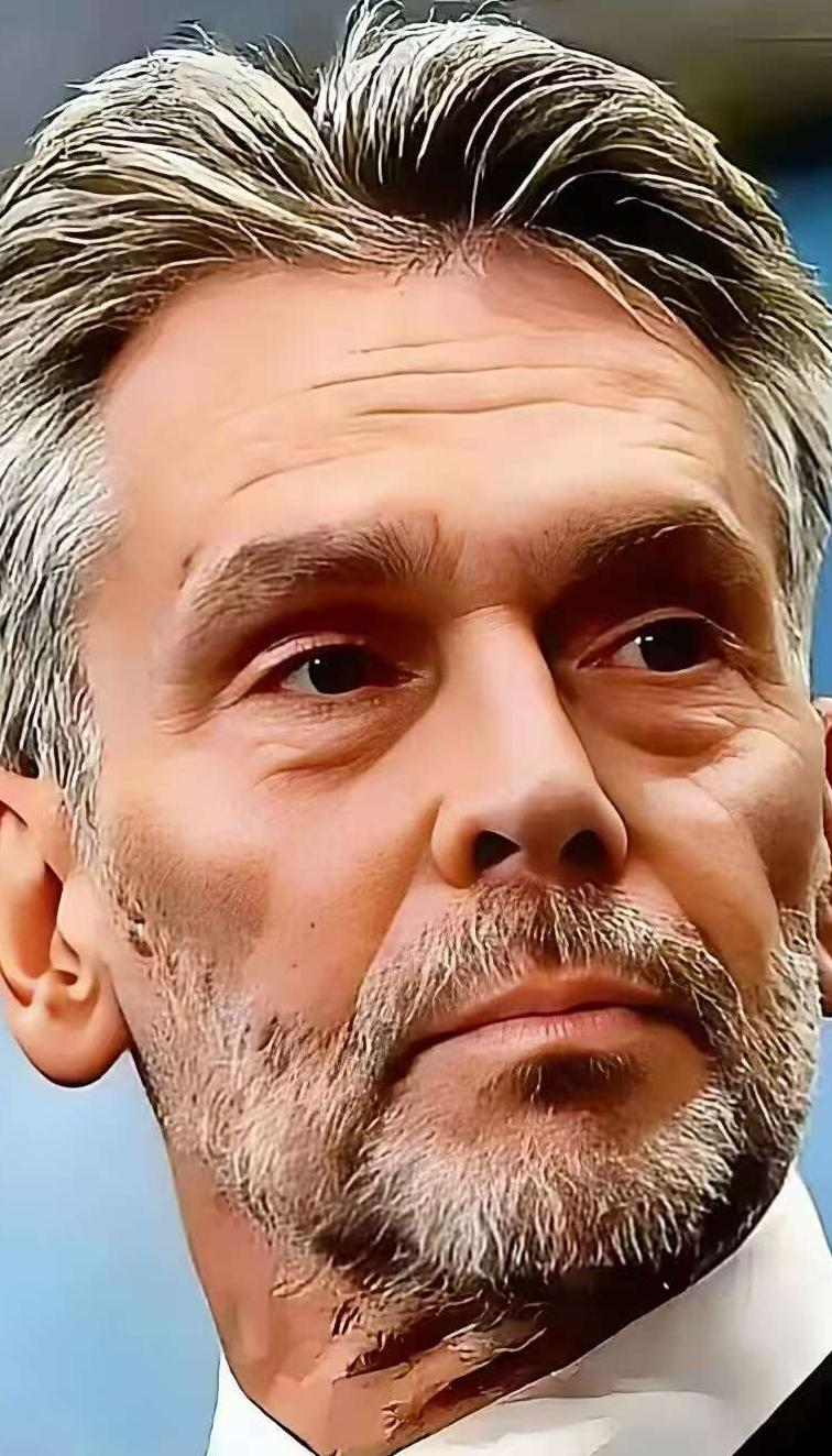 荷兰企业法庭做出裁决
2月11日，闻泰科技发布公告，荷兰企业法庭做出裁决，维持了