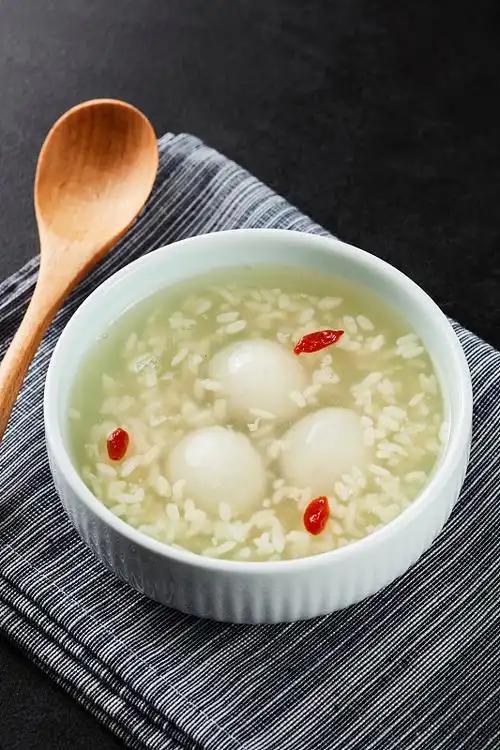 80岁之后，就是“废物利用”，变废为宝！
——————————
今天晚饭，由于午