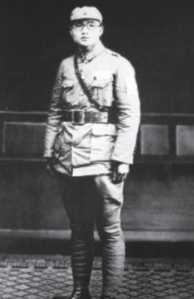 孔从洲去世之后，秦基伟叮嘱其女儿：中央特意压下文件，为你父亲举行了追悼会！
19