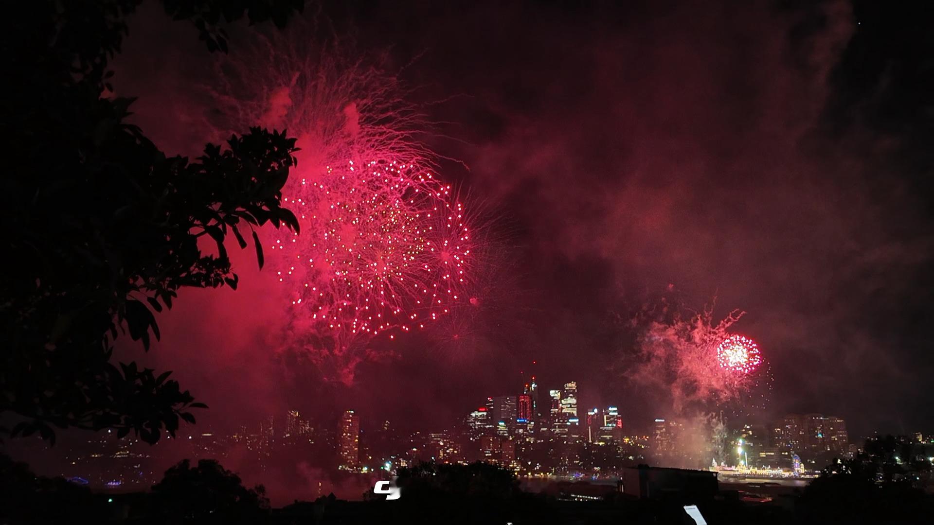 Fireworks in Sydney🎆welcome2025！！！！  