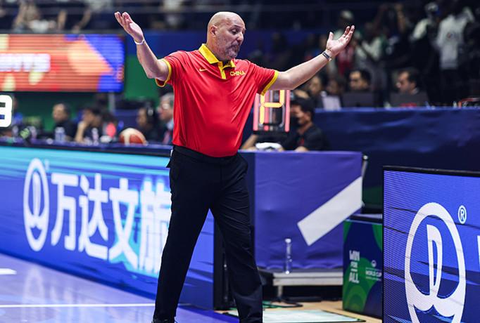 中国男篮69-89负南苏丹，赛后，乔尔杰维奇：“赵睿有很大的求胜欲望，这也是他来