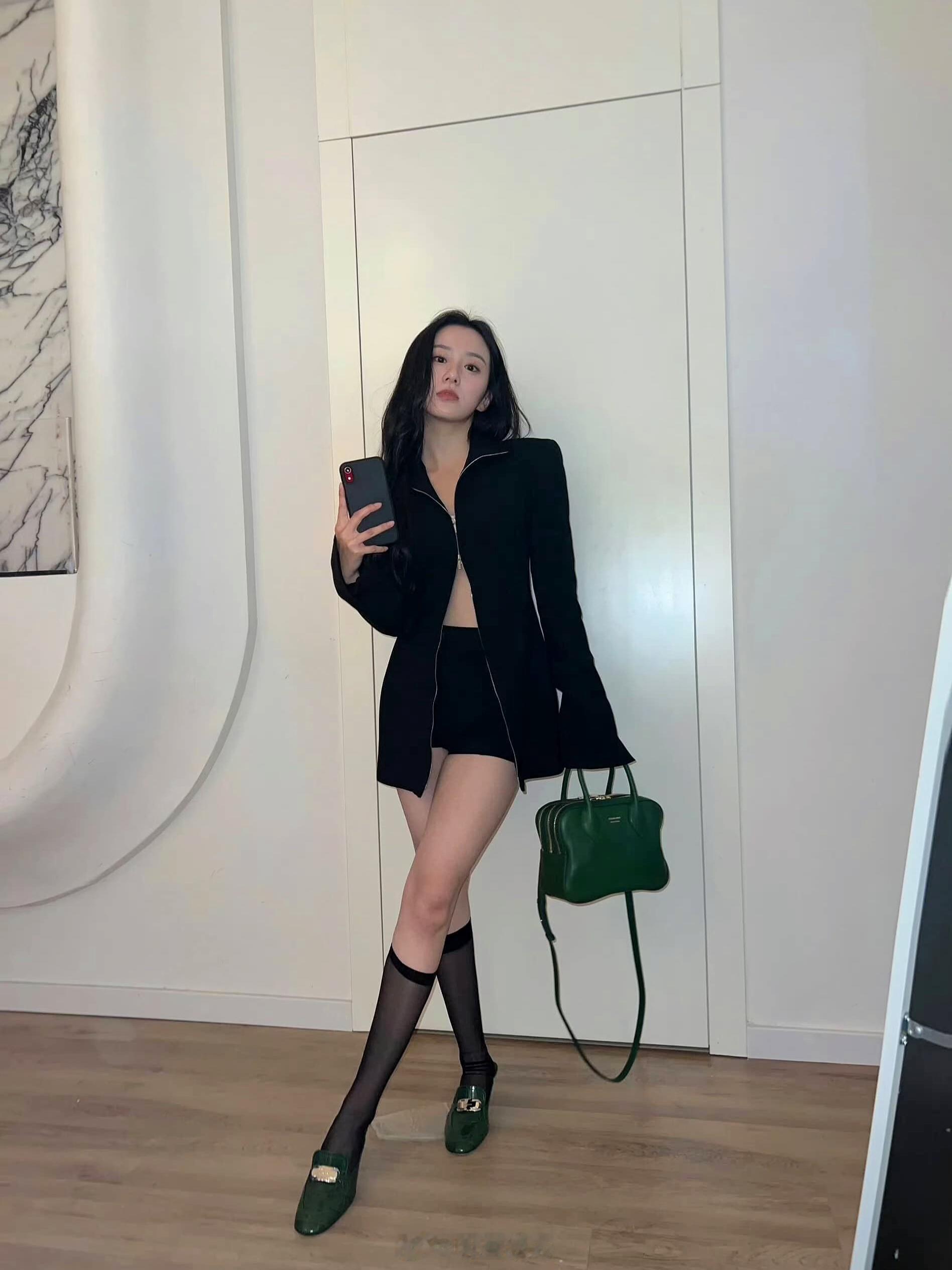 包上恩黑绿撞色 