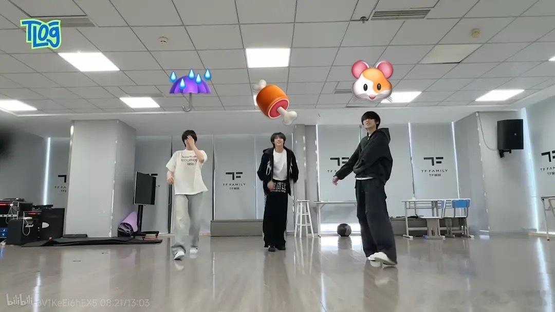 tg这是按照实力，还是人气分的课程？ 