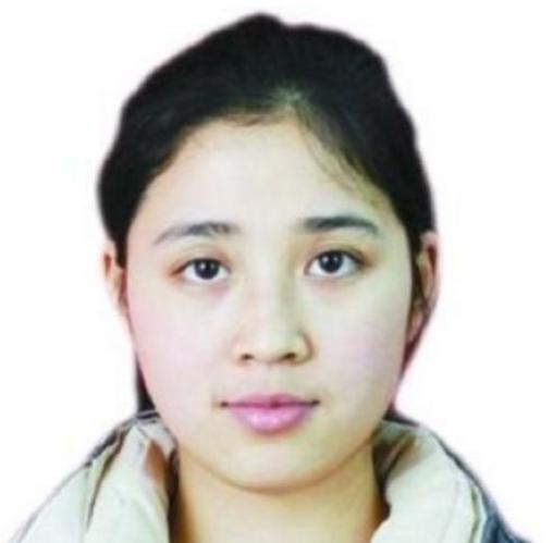 1990 年，重庆 36 岁光棍捡到了一个女婴，不舍吃不舍喝将女孩养大，谁知，养