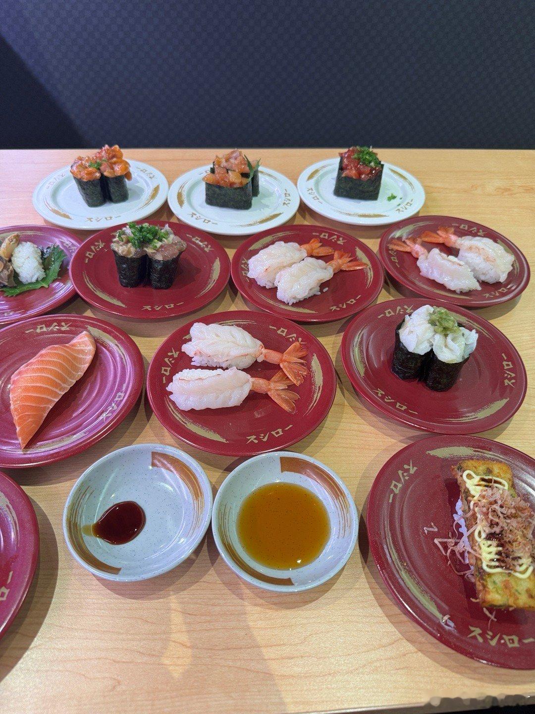 夜宵突然想吃点生的，赶紧出发大悦城。9:30闭餐9:25我进店，后厨肯定要骂人了