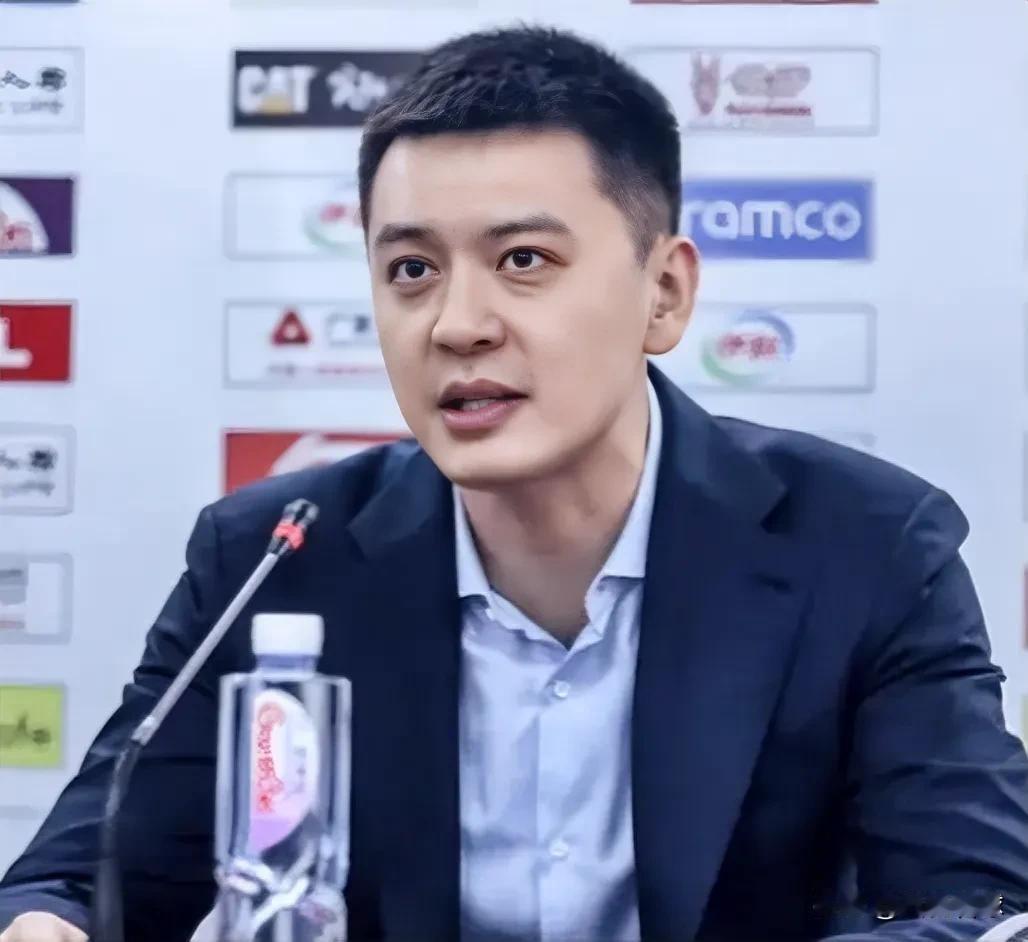 太意外了！辽宁98-91战胜新疆，杨鸣依然批评这4人表现不合格！
1、张镇麟状态