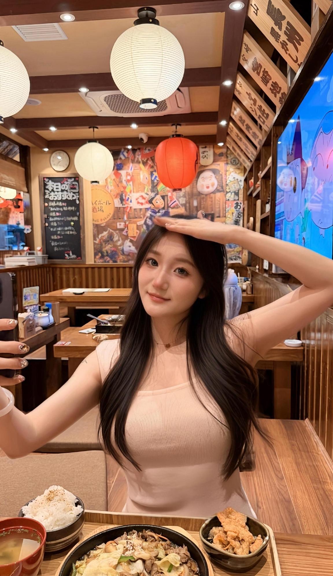 美和漂亮，从来都不只是年轻女孩的专属。就像中年姐姐们，也能轻松美出圈。
周末不想