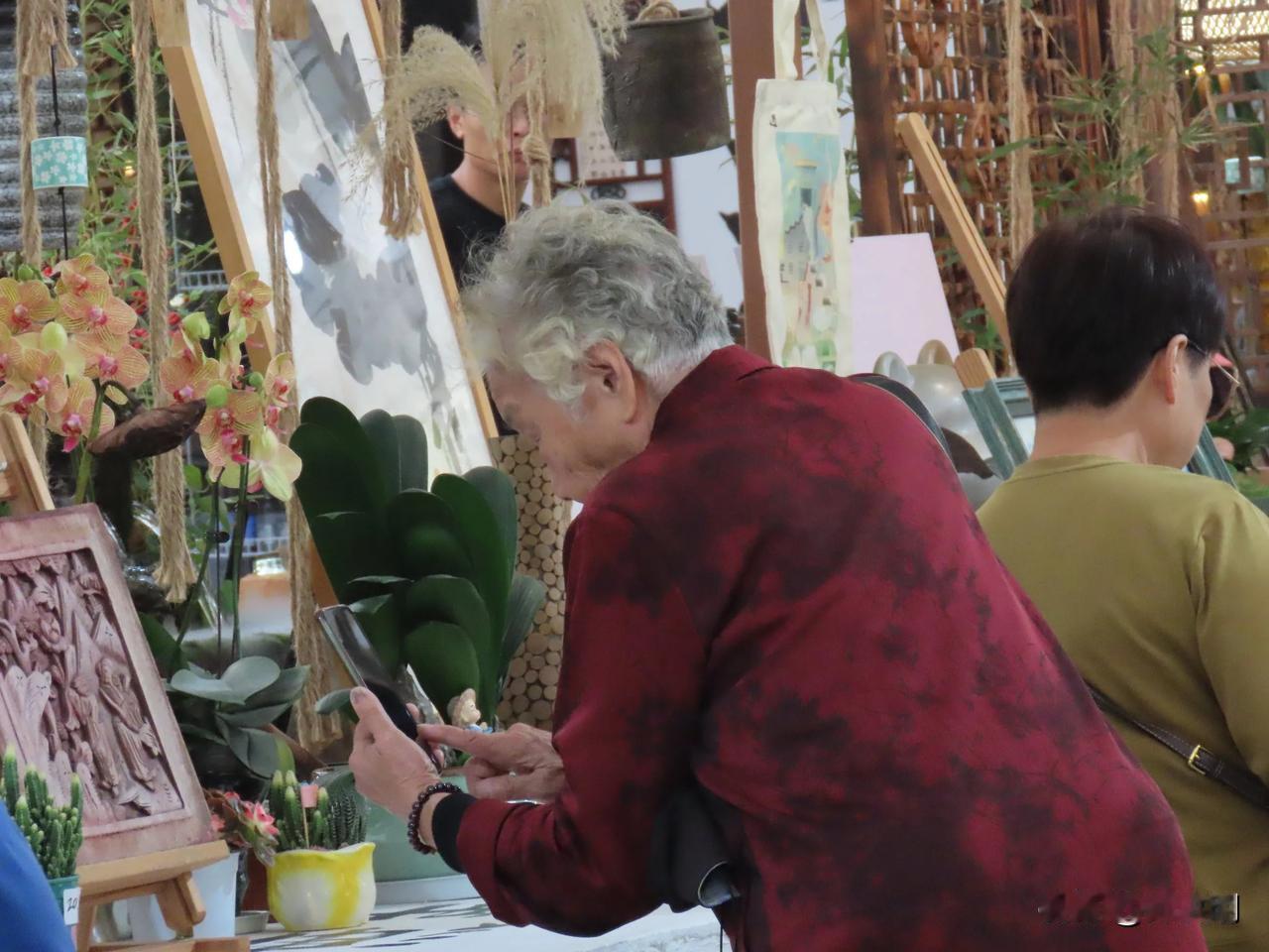 爱美之心人皆之
宁波半浦潮浦园