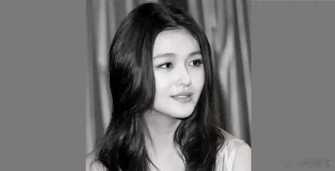 韩媒公开大S去世过程 韩媒公开大S去世过程，高烧全身酸痛后又泡温泉致病情恶化，在