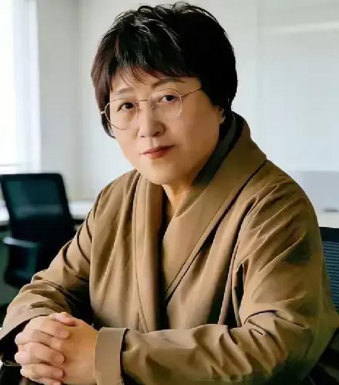 性学家李银河说：
“死得早的都是操劳的，
瞎折腾的，贪心的，
不省心的，
不放过