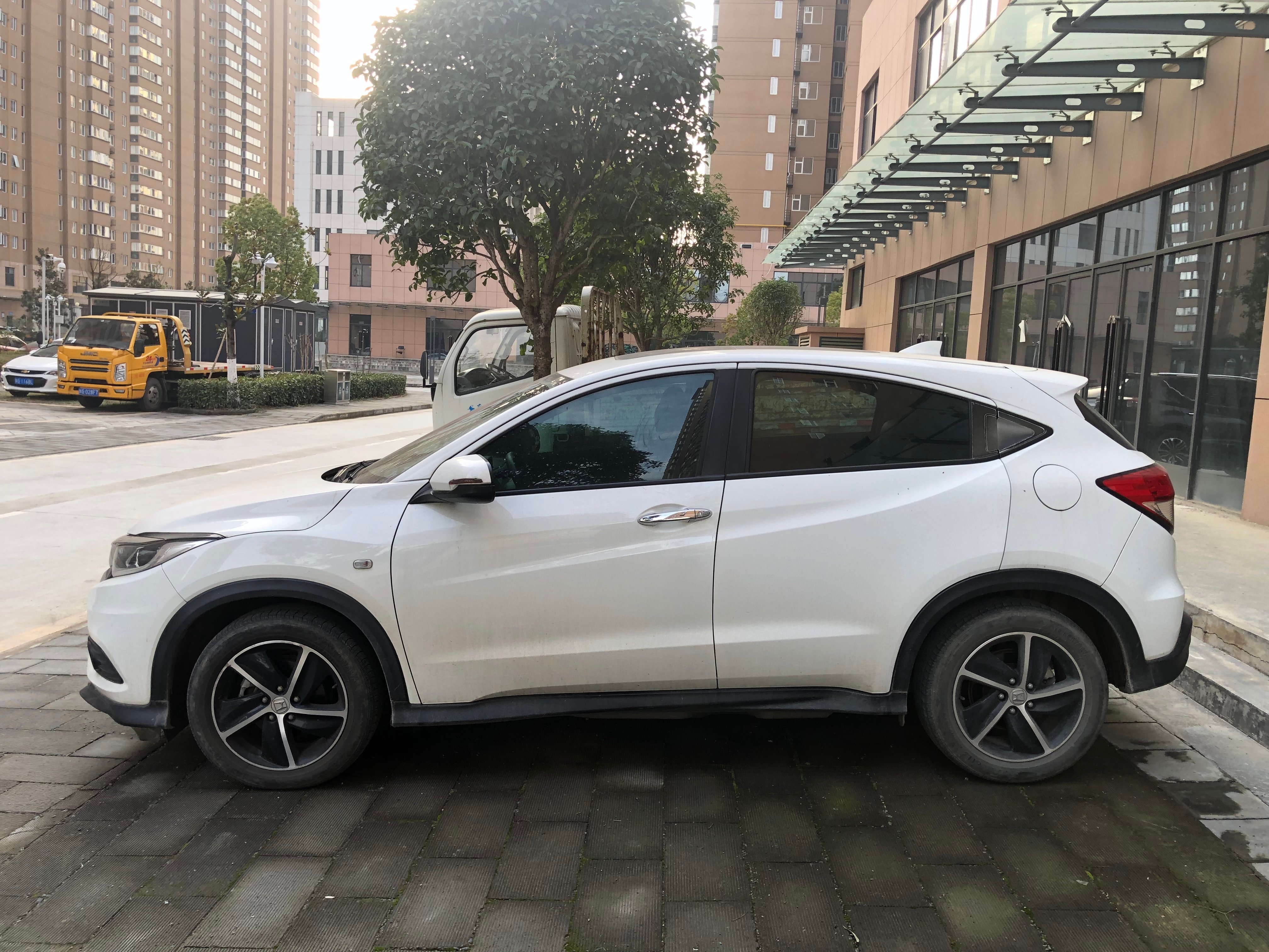 广汽本田旗下SUV缤智（VEZEL） 