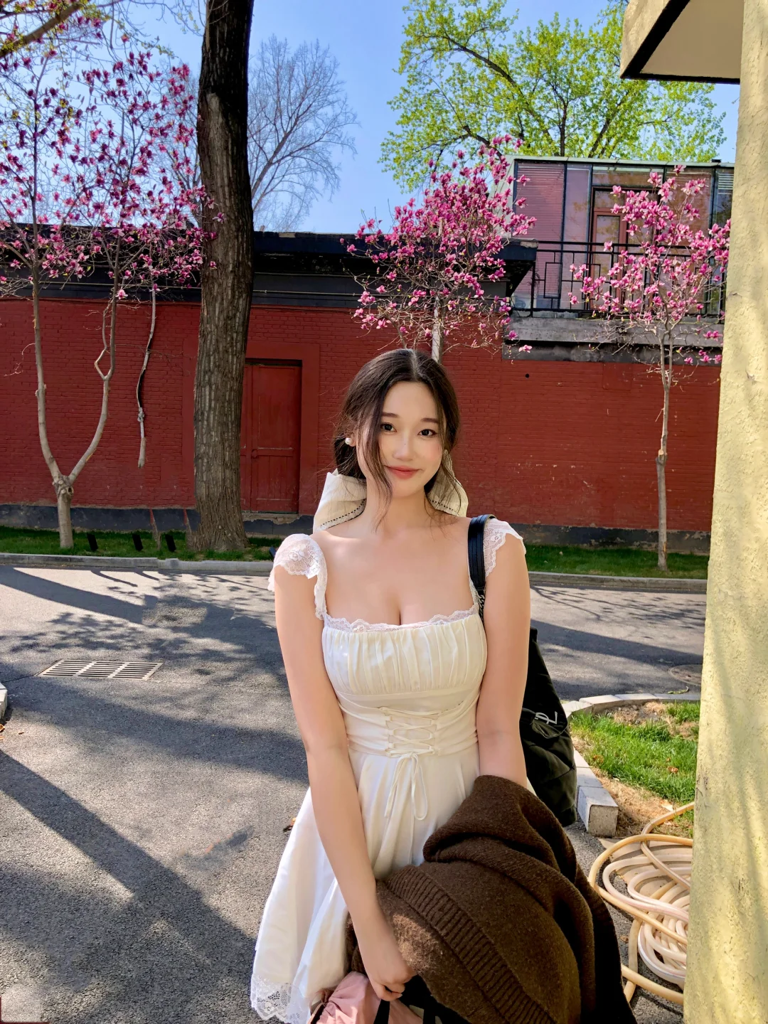 丰乳肥臀多形容女性体型丰满