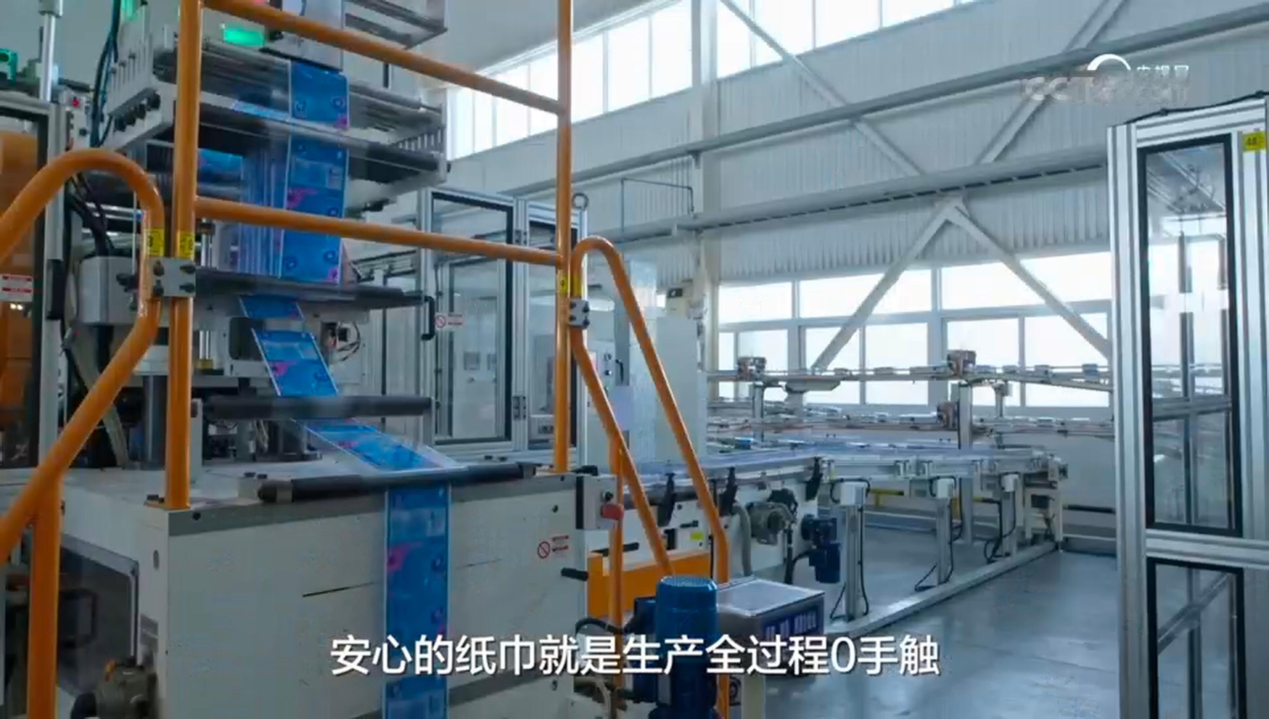 赛事有标准，冠军有门槛。孙颖莎能成为世界第一，靠的是对每一个球的高标准。选纸巾也