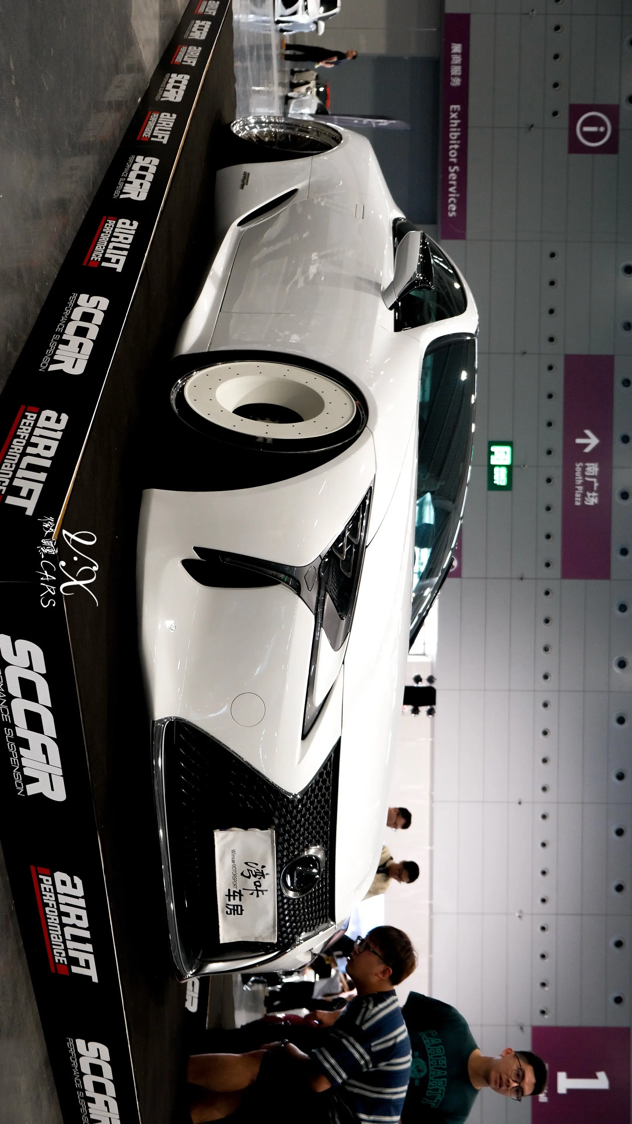 优雅与暴躁并存 汽车工业设计的颜值巅峰。