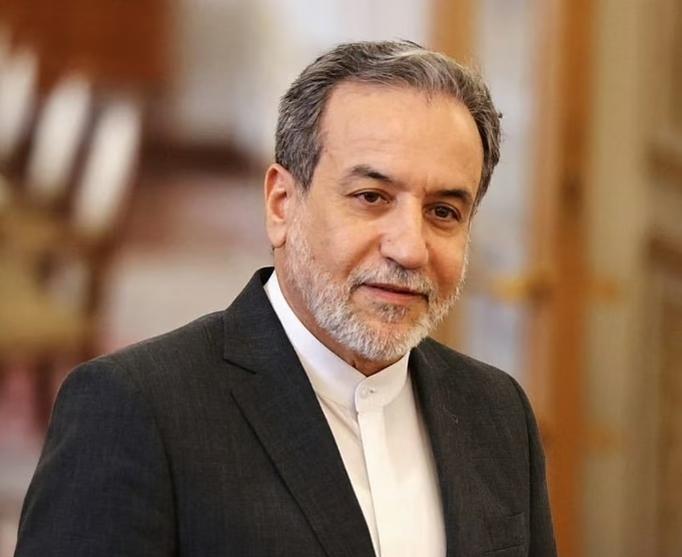 伊朗大使这话说得挺硬气。
核心意思就一个：绝不投降，要继续和美国、以色列杠到底。