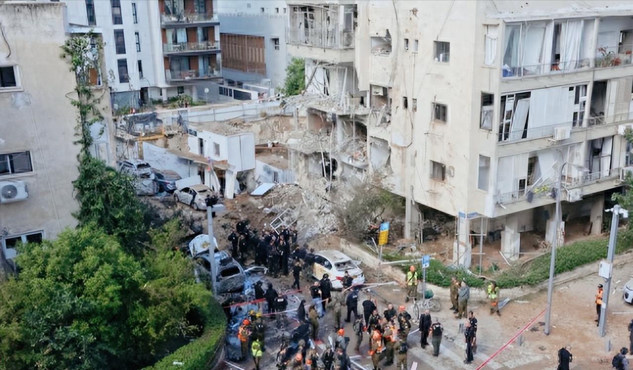 战火才燃了不到一个月，以色列当地民间的损失理赔申请就突破了1.28万份，核心城区