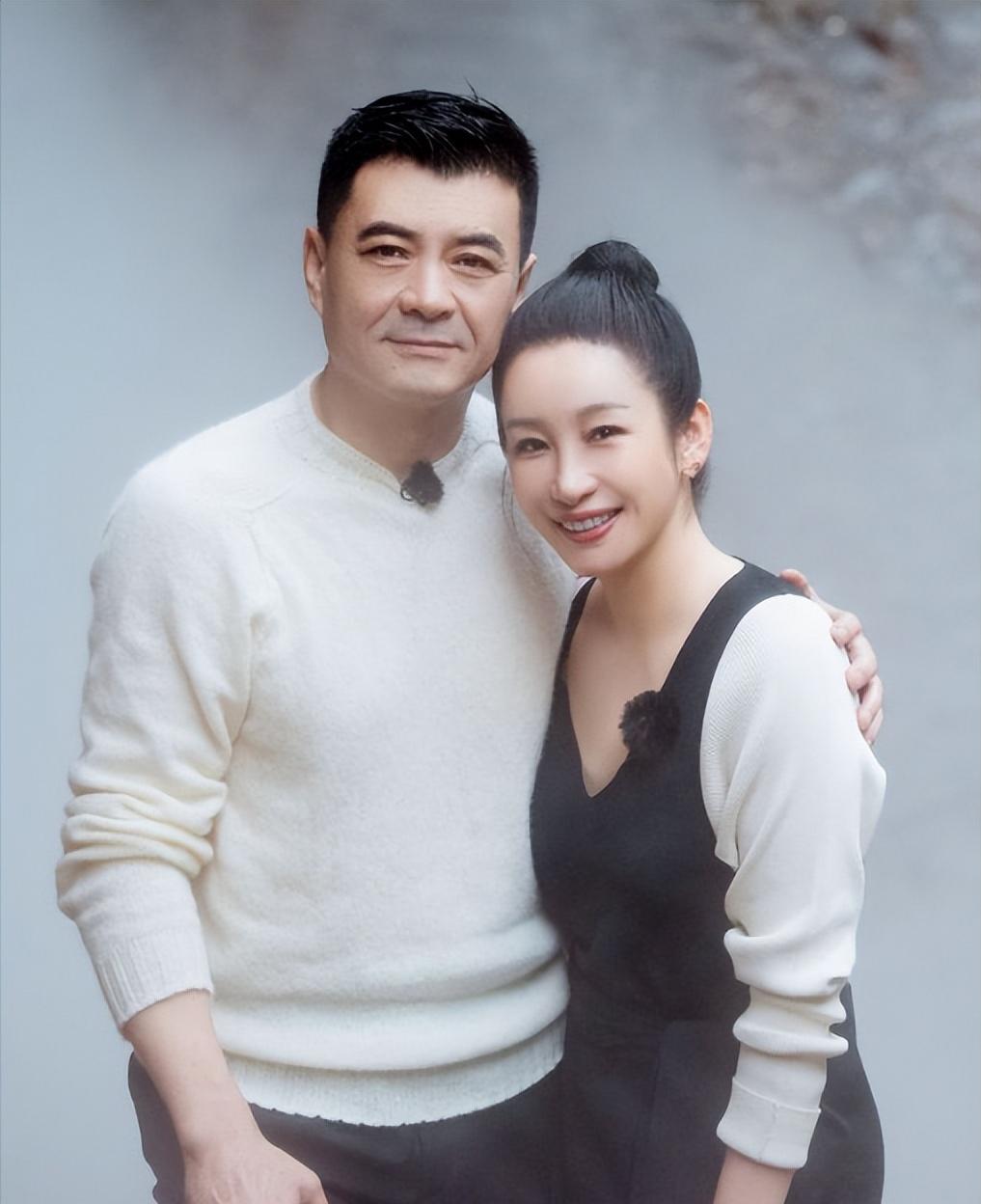 当年，秦海璐与身价20亿的李厚霖同居了四年。当她在思考是否嫁给他时，却突然收到了