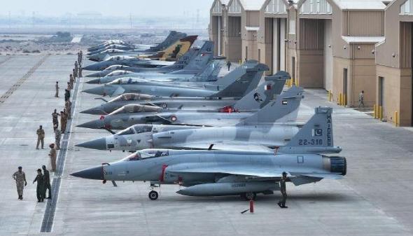 巴大批战机抵达沙特，阿联酋王储这下坐不住了，火速访华寻求对策！
2026年4月1