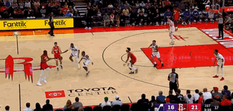 卡佩拉暴扣！！ 