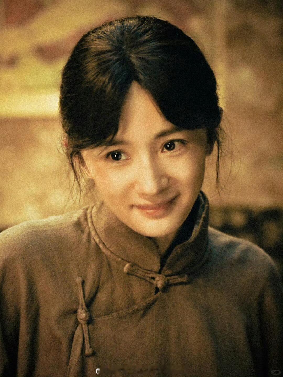 杨幂邢菲赵丽颖兰西雅 是姐妹是知己说到生万物就想起绣绣和苏苏，两个人演技互相成就