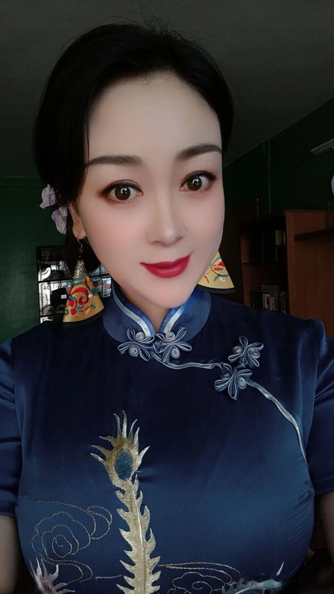 看我这浓眉大眼，你心动了吗？