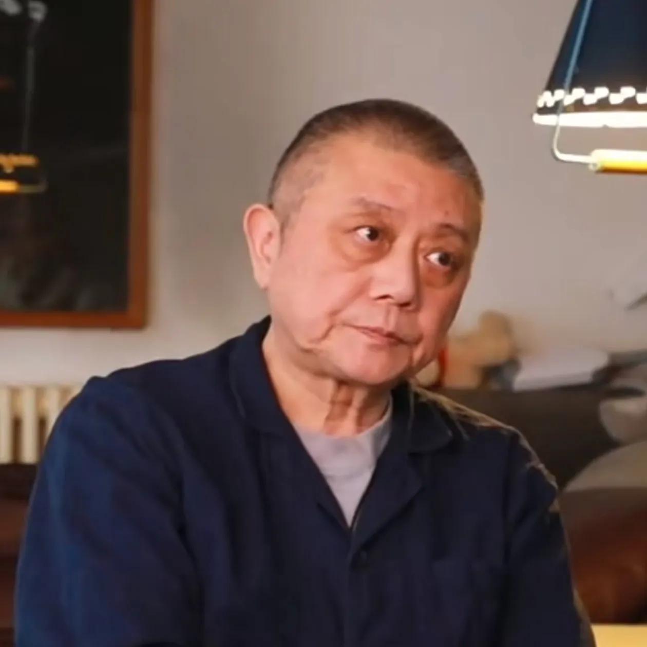 王朔:“我以前总不理解，有些老头为什么总爱靠墙根，60岁以后，我理解了，人还得是