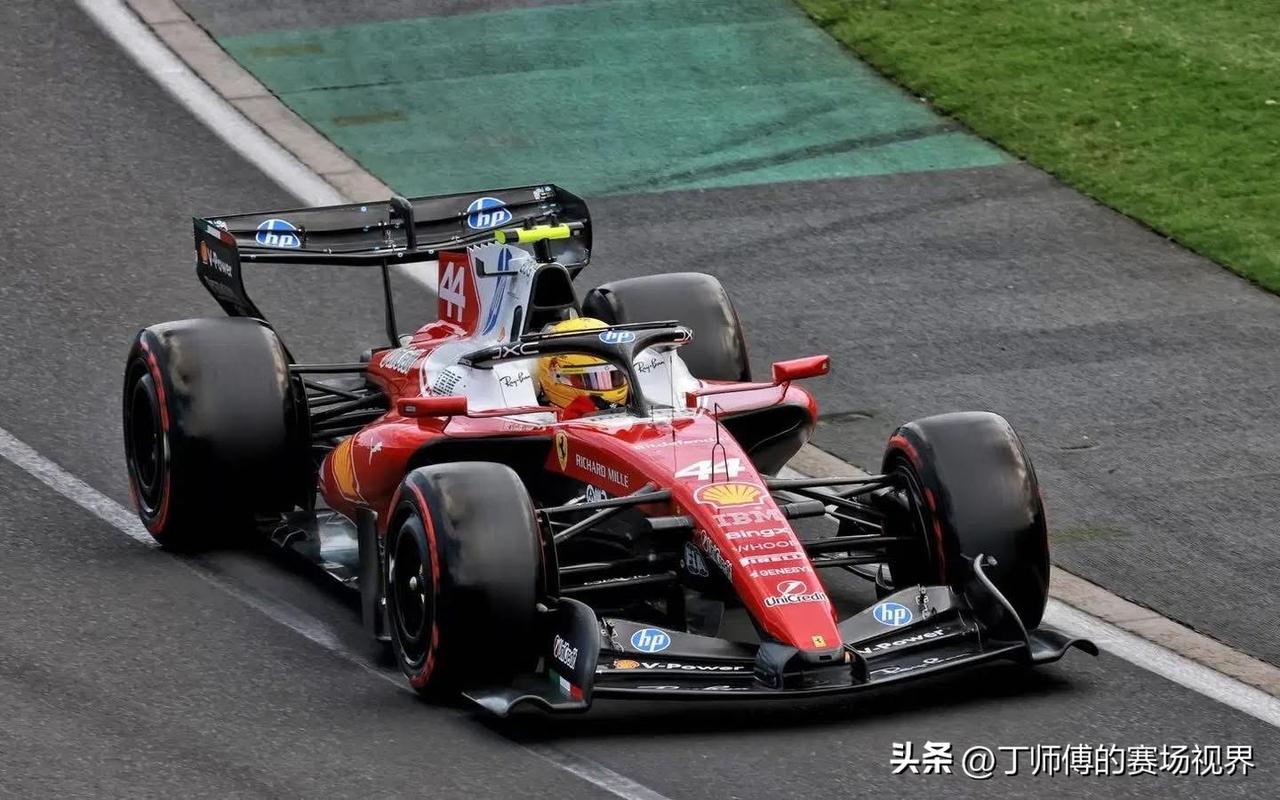 汉密尔顿表示：“如果梅赛德斯继续保持这样的优势，我会敦促法拉利也采取同样的做法。