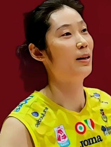 全网呼吁:
是时候
把朱婷请回来了
朱婷所有	
正是当前队伍所需

亚锦赛决赛2