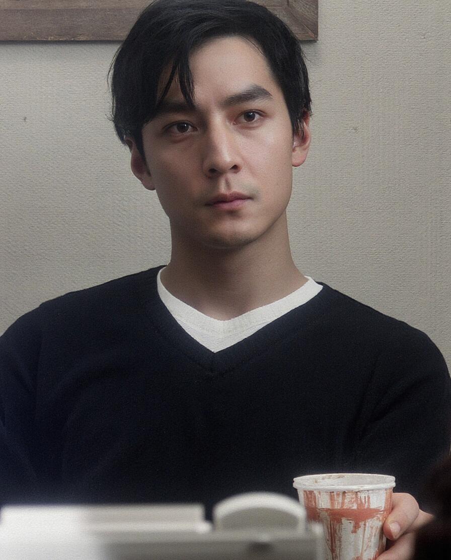 代旭吴彦祖的电话都不接吗笑发财了，看的出来代旭也是认认真真搞事业，连吴彦祖来电都