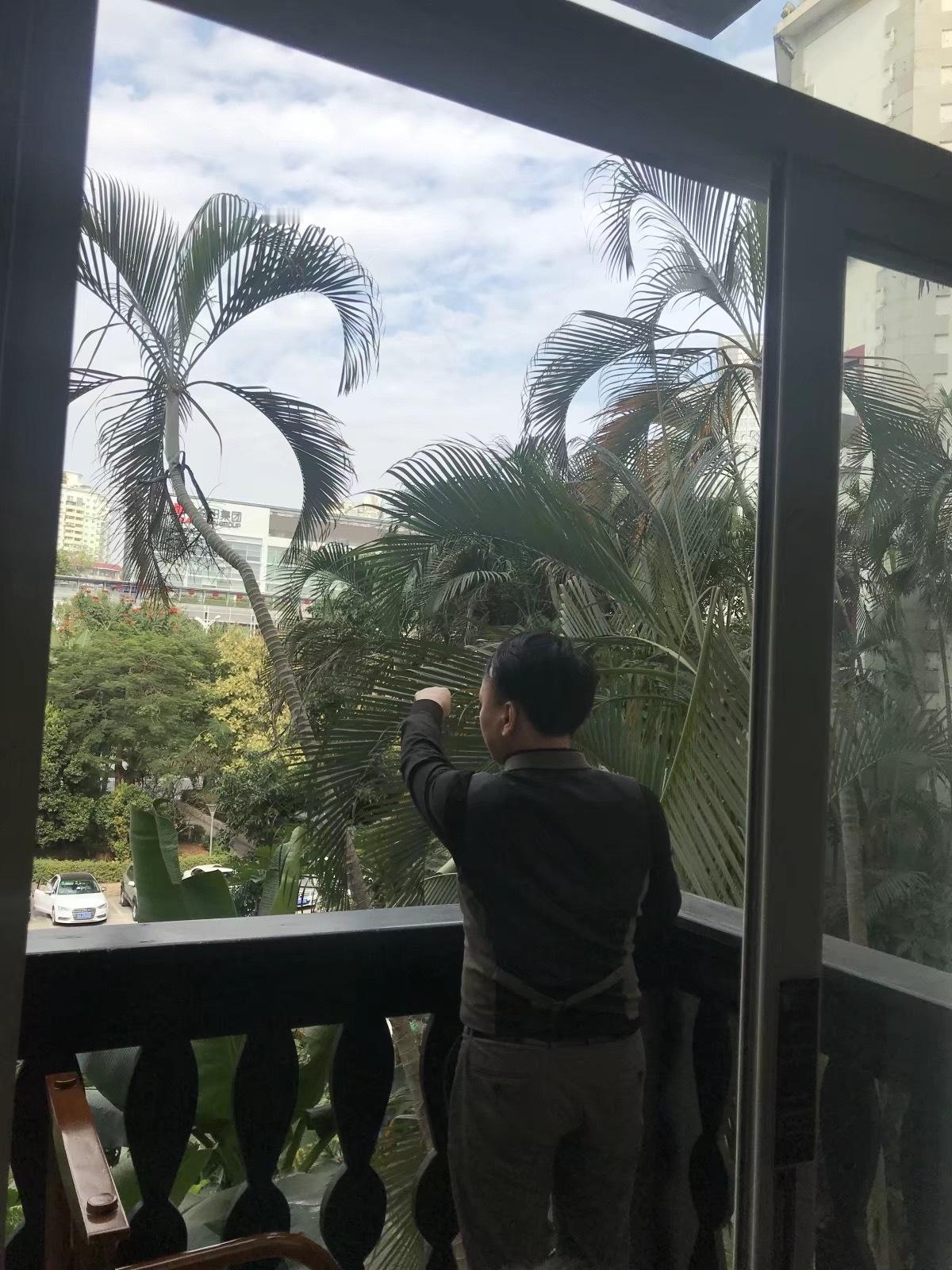 “不以物喜不以己悲”是终极投资家的修为。不要加杠杆，鸡蛋放在三个篮子里（股市、存
