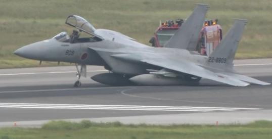 在8月18日，中国空军出动最大武装无人机，TB-001无人机飞越东海，琉球群岛上