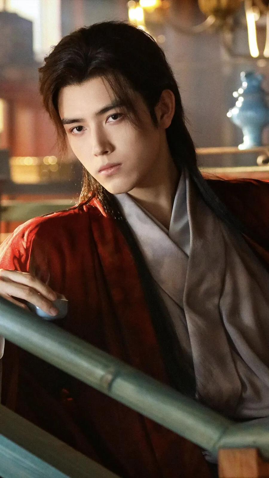 天哪，这是陈飞宇继《将夜》“宁缺”之后，最好的角色了。
连看五集的《献鱼》，过瘾