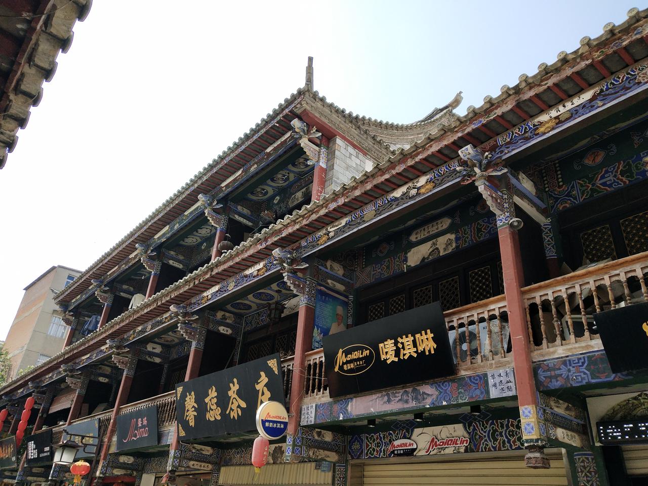 《临安大疫怪事：黑斑患者夜游街头，死者竟成“夜行者”？》

在中国古代的浩瀚历史