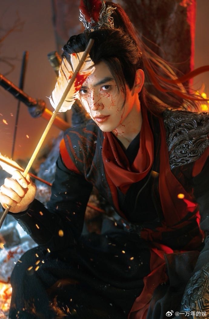 夏弃疾拍的热巴陈飞宇 东方奇幻视觉盛宴，陈飞宇以战损将军形象惊艳亮相，铠甲与伤痕