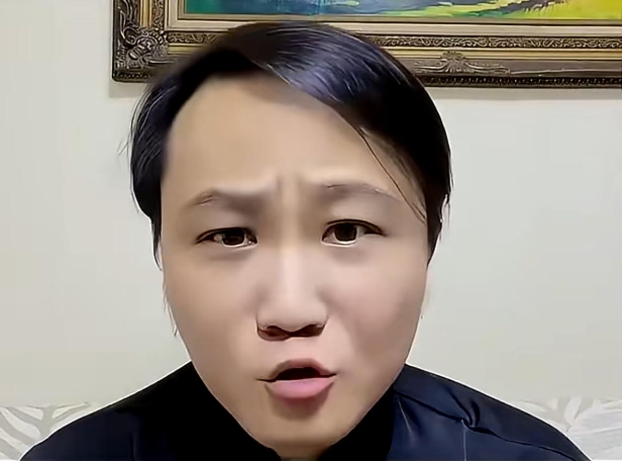 门三自己光顾着吹牛了，不小心说出了打副总的内幕。
他说有一次因为对排场不满，他把