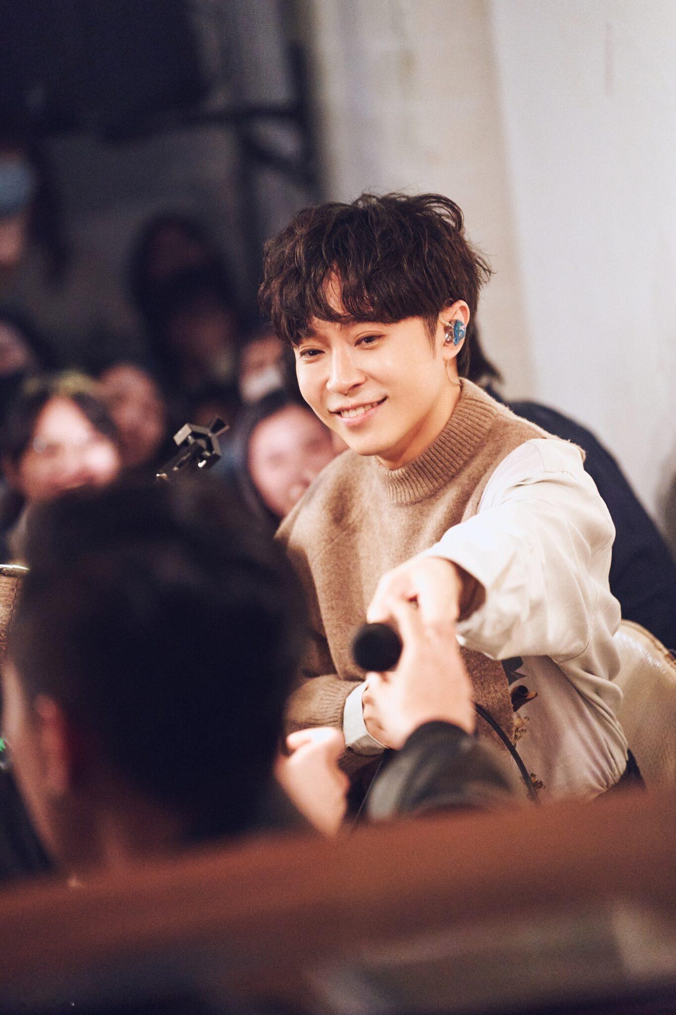 吴青峰《如果在冬夜，一个旅人》女巫店演出最终场 