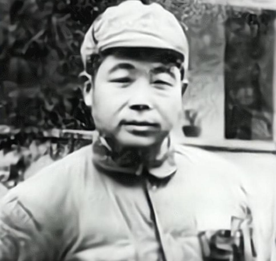 1947年，一个农民给解放军带路，聊天时提到了自己多年未见的哥哥，连长吃惊的问：