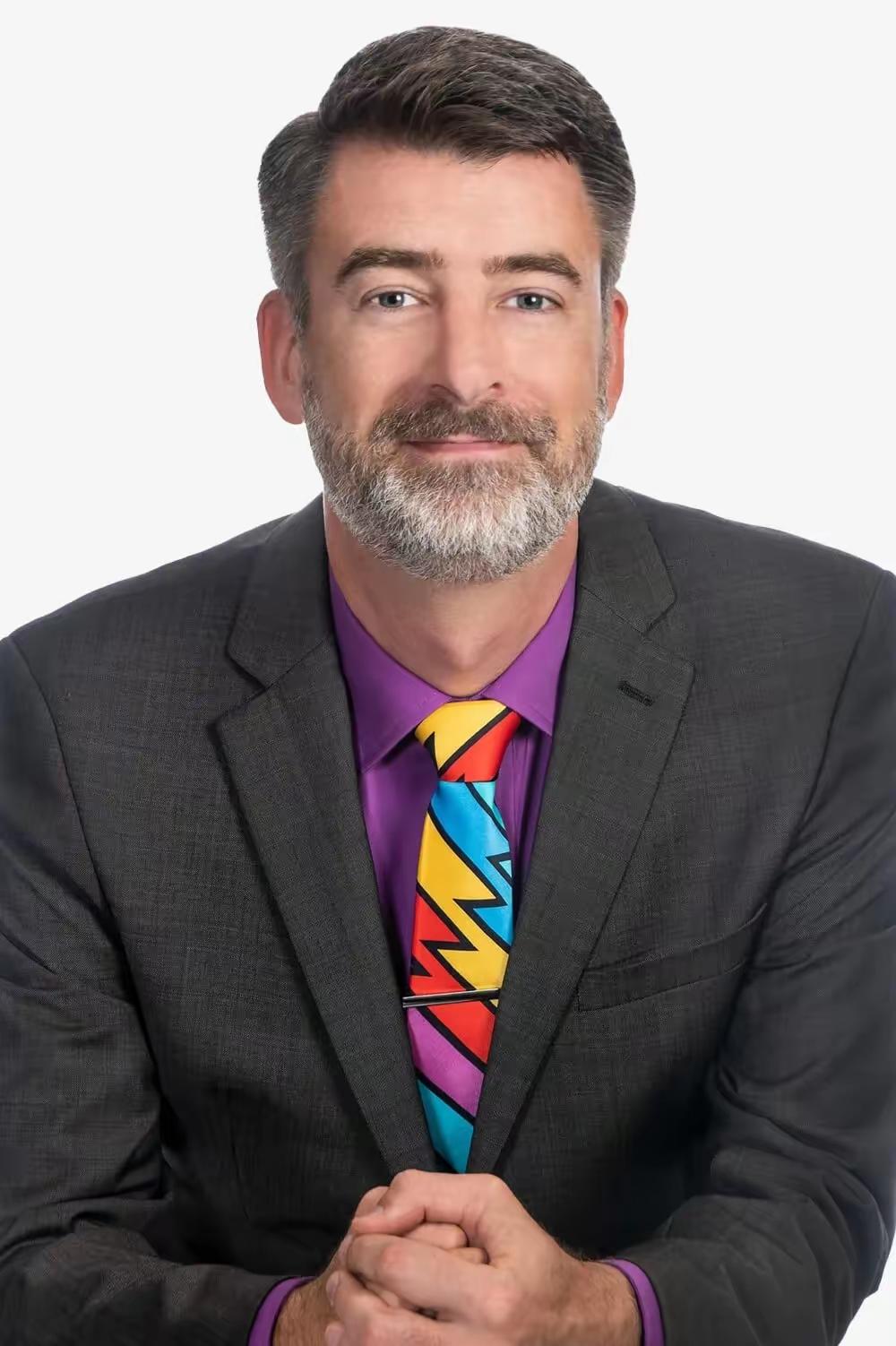 美国地缘政治家彼得·泽汉（Peter Zeihan）称，美国海军只需要出动2-3