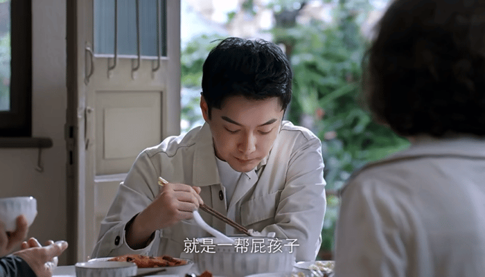 #流水的强大父亲铁打挨骂的他# 张昊唯好适合这种大怨种角色哈哈哈哈哈 庆余年好大