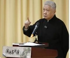 1. 情感真挚，直击人心
马未都先生在探讨“爱”时，往往没有华丽的辞藻和刻意的渲